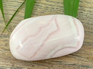 Pink Mangano Calcite Tumble Stone Fluorescent Gemstone Mineral Specimen Chakra. - Picture 1 of 12