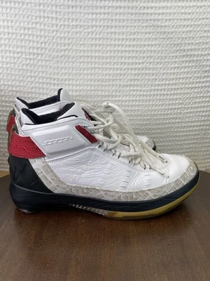 Zapatos de baloncesto Air Jordan XXII OG para hombre talla 9 “Chicago Home” blancos negros rojos Foto 1 de 4