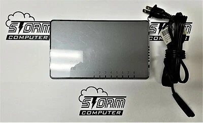 3Com Switch 8 3CFSU08 - Image 1 of 4