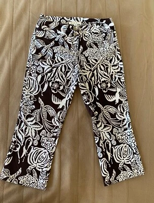 CAbi Pants Cropped Capri Brown White Floral Tropical  Birds Print Jeans Size 2 - Image 1 of 4