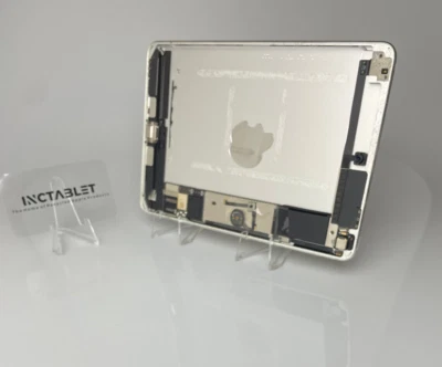 Apple iPad Mini 4th Gen 64GB Silver - Spares + Repairs Ref1126 - Image 1 of 4