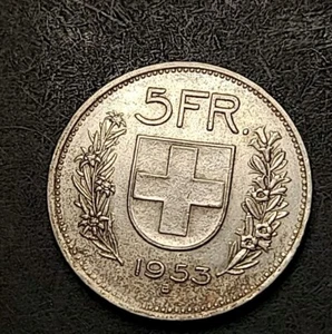 1953 ~ SWITZERLAND 5 FRANCS SILVER COIN - Picture 1 of 2