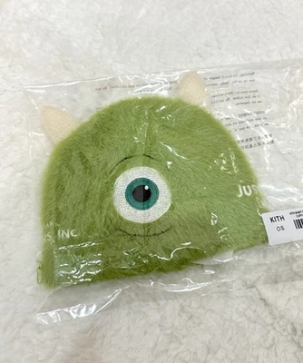 Disney | Gorro Kith Baby para Pixar Mike Wazowski con gemelos en mano auténtico Foto 1 de 4