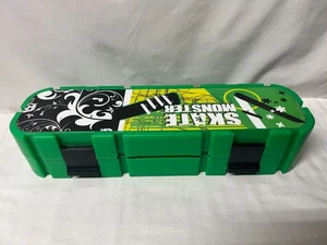 Skate Monster Case mit Fingerboard Skateboards & extra Teilen toller Einsteiger - Bild 1 von 11