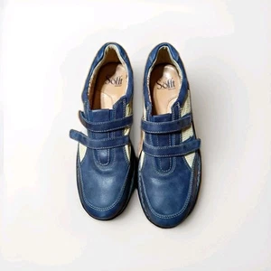 Sofft Blue Slip-On Blue Cream Comfort Shoes 7 - Picture 1 of 7