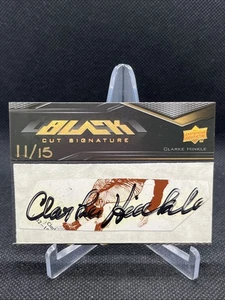 2009 UD Black Cut Signature CLARKE HINKLE AUTOGRAPH SSP #/15 Packers HOF! - Bild 1 von 2