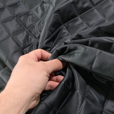 50cm Polster-Steppfutter leicht gesteppt Polster/Bekleidungsstoff Meterware - Bild 1 von 4