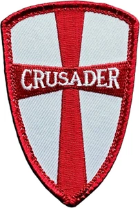 CRUSADER SHIELD CROSS WHITE RED MILITARY ARMY TACTICAL HOOK MORALE PATCH - Picture 1 of 2