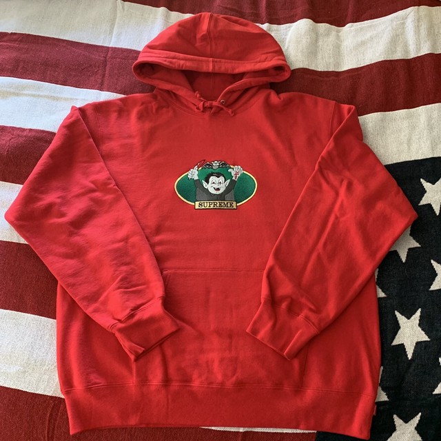 Supreme Hoodie – Barber Kartel