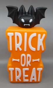 Target Hyde & Eek Fledermaus Trick or Treat Leuchtblasform 2022 Halloween Deko - Bild 1 von 9