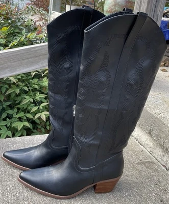 botas negras hasta la rodilla talla 10 sin marca buen estado Foto 1 de 4