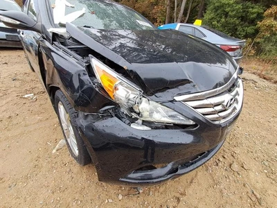 Used Washer Fluid Reservoir fits: 2013 Hyundai Sonata  Grade A - Image 1 of 4