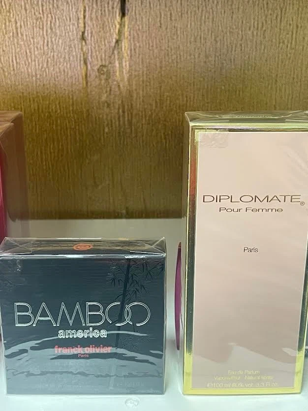 Bamboo America By Franc Olivierl Eau de Toilette spray para homens/diplomata feminino - Imagem 1 de 1