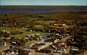 Canada Madoc,ON Bird's Eye View Vintage Ontario Vintage Postcard - Picture 1 of 2
