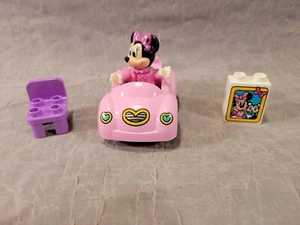 LEGO DUPLO Minnie Mouse Figure with Car & Accessories - Picture 1 of 6