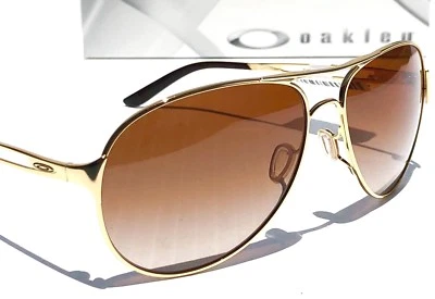全新 * Oakley 女式 Aviator CAVEAT 金色 60 毫米 VR50 棕色镜头 太阳镜 4054-07 — 第 1/4 张图片
