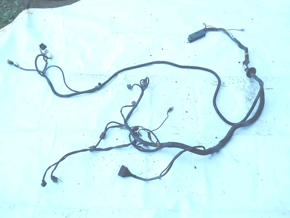 Arnés de cableado del motor Datsun Nissan 280zx EFI 1981-1983 FABRICANTE DE EQUIPOS ORIGINALES  Foto 1 de 4