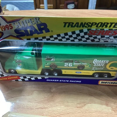 1996 Matchbox SuperStar Transporter  40 Tim Fedewa Kleenex Racing NASCAR Hauler - Image 1 of 4