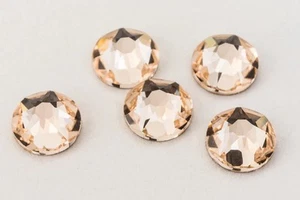 Swarovski 7ss Light SILK FLATBACK European Rhinestones S2058LSLO7 1 Gram - Picture 1 of 3