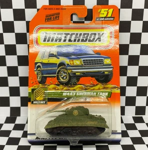 Matchbox 2000 Mainline Military Green M4A3 Sherman Tank 1/64 - Picture 1 of 4