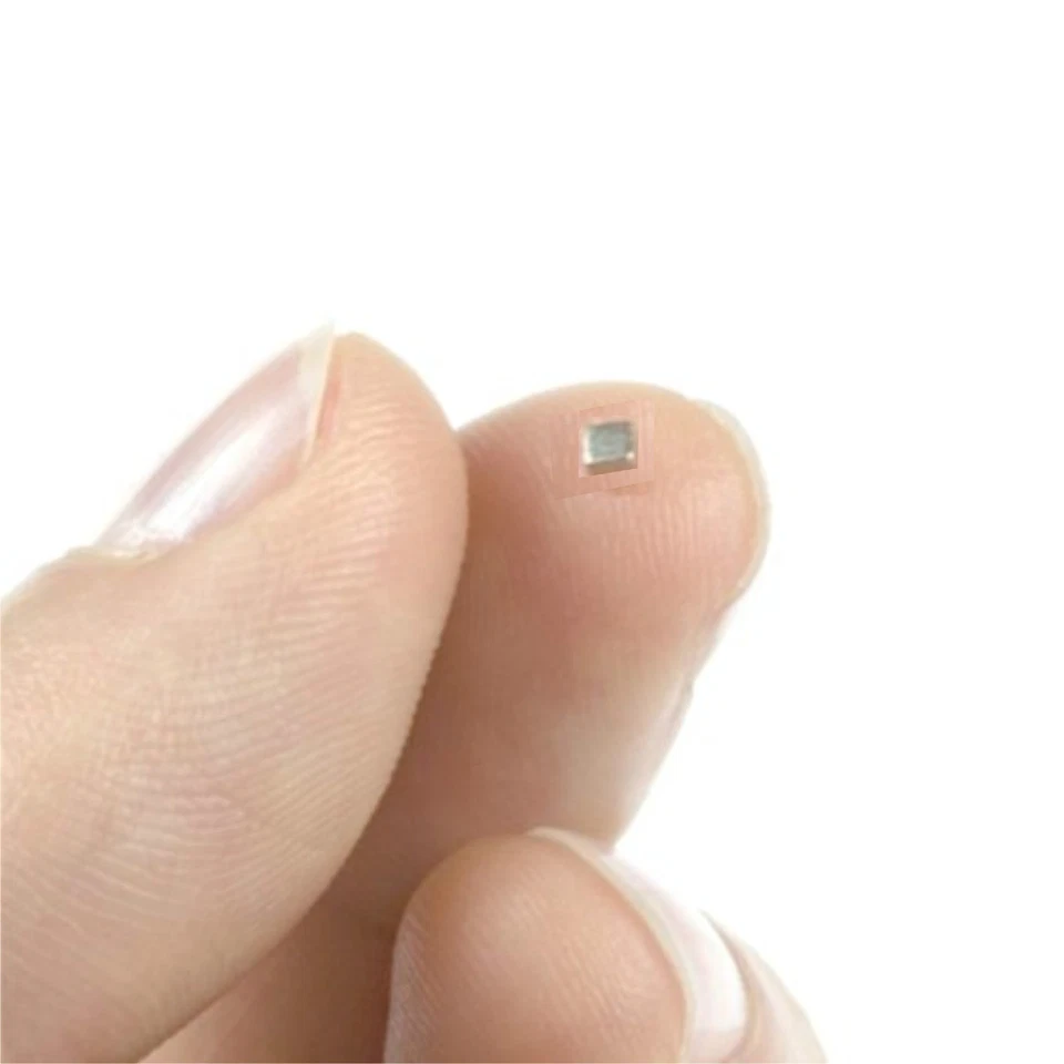 MAGNAKOYS 25 PCS 1/16" x 1/16" x 1/32" Strong Square Block Powerful Craft & Hobby Magnets