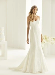 ATLANTIS Bianco Evento Lace Wedding Gown Size 14 - Picture 1 of 3