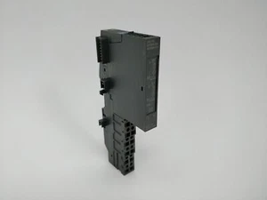 Siemens 6ES7132-4HB01-0AB0 Output Module 6ES7193-4CA50-0AA0 - Picture 1 of 6