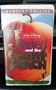 Walt Disney James and the Giant Peach (VHS) Clamshell Kids Cartoon - Picture 1 of 3