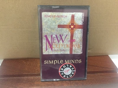 SIMPLE MINDS NEW GOLD DREAM AUDIO CASSETTE TAPE 1983 - Image 1 of 3