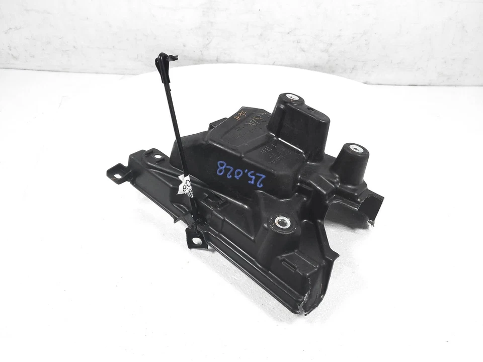 Bandeja de montagem de bateria 2022-2024 Lexus Is500 74431-30232 *rachada - Imagem 1 de 4