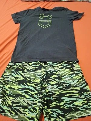 Under Armour Youth XL Shorts and Shirt Set - Image 1 of 4