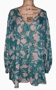 TORRID - Túnica con botones floral verde semi transparente - Para mujer talla 5X - Imagen 1 de 4