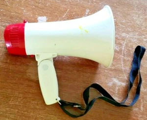ARTÍCULO MEGÁFONO DE SEGURIDAD OCCIDENTAL #92822 TIENE AJUSTE PARA ALARMA Y HABLA-FUNCIONA - Imagen 1 de 9