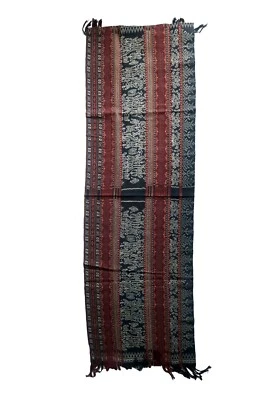 Fine Flores ceremonial textile 262 x 82cm - Indonesian tribal art - mid 20th - image 1 of 4