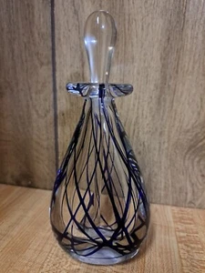 Schön! Art Glas Parfümflasche blau Wirbel Design & langer Stiel Stopper SCHÖN! - Bild 1 von 10