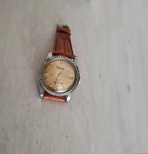 WALTHAM INTERNATIONAL .SA GOLDEN AGLE 35,5 mm REVISIONATO ANNI 60/70 - Foto 1 di 18