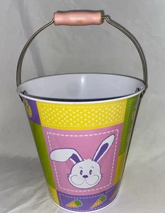 Cubo de conejito de Pascua de metal vintage - Imagen 1 de 7