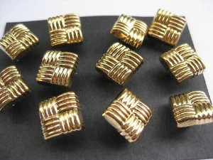15mm Small Nice Square Shape Fancy Ribbed Gold Vintage Sewing Buttons Set 11 - Picture 1 of 6