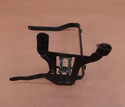 2010-2014 年本田 Shadow Phantom VT750 C2B 电池盒托盘支架带 — 第 1/4 张图片