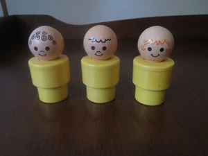 Fisher Price Large Little People Vintage 1974 Lot Of 3 - Picture 1 of 2