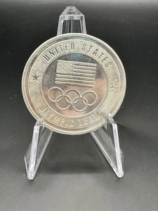 USA 1 OZ. PURE/FINE SILVER* ROUND Coin - Of The UNITED STATES OLYMPIC TEAM .999 - Picture 1 of 7