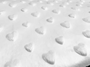 HEART Superblando Tela de Peluche Suave Acojo Suave 160 cm de Ancho BLANCO - Imagen 1 de 3