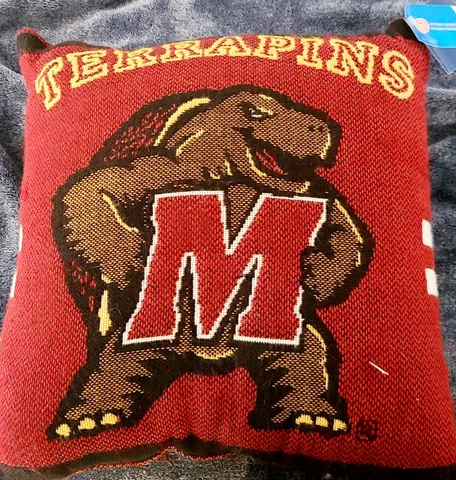 NWT Maryland Terrapins March Madness 20x20 Black Red Mascot Pillow NCAA Cover