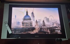 Philips 42PF5521D 42" 1080i HD Plasma Television with new wall bracket 