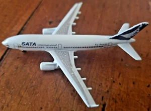 SATA ACORES. A310 .Schabak # 923/224. Scale 1:600 . Diecast Model. No Box - Picture 1 of 2