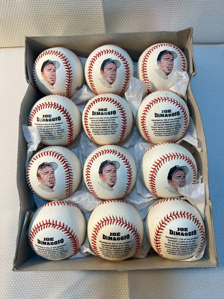 Docena 12 Joe DiMaggio NY Yankees Liga Oficial Cuero Imagen Béisbol Foto 1 de 4