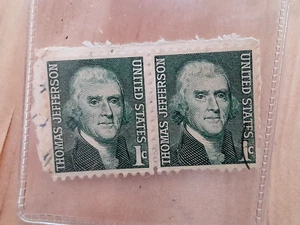 THOMAS JEFFERSON (2 HINGED) 1 CENT US POSTAGE STAMP -GREEN RARE- VINTAGE STAMP - Picture 1 of 4