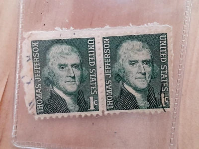 THOMAS JEFFERSON (2 HINGED) 1 CENT US POSTAGE STAMP -GREEN RARE- VINTAGE STAMP - Image 1 of 4