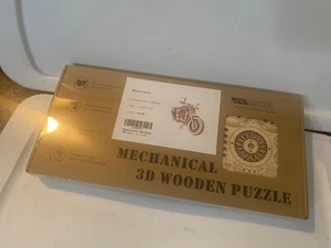 Uguter 3D Mechanical Wooden Puzzle. Motorcycle. New Sealed Box. - Bild 1 von 3