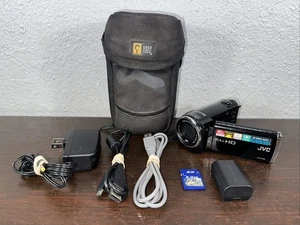 Videocámara JVC Everio modelo GZ-E10BU AVCHD con batería y cable de carga probada - Imagen 1 de 6